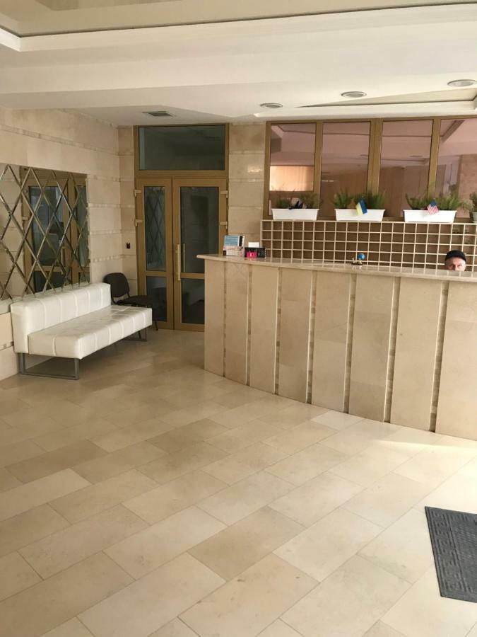 Gagarin Studio Apartment Одеса Екстериор снимка