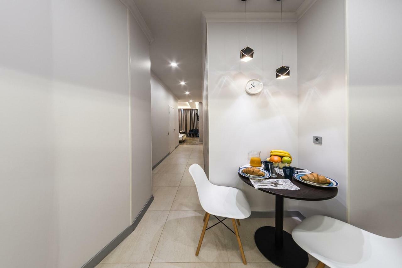 Gagarin Studio Apartment Одеса Екстериор снимка