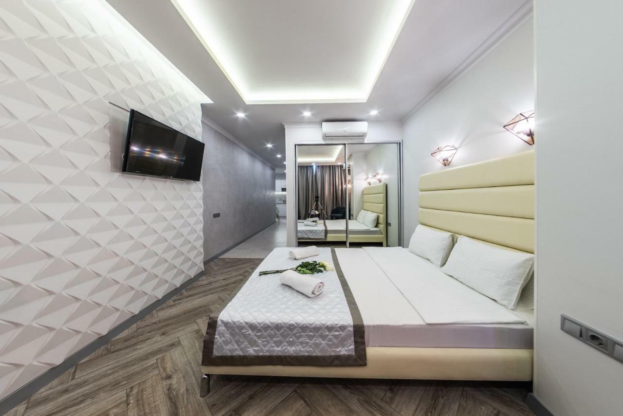 Gagarin Studio Apartment Одеса Екстериор снимка