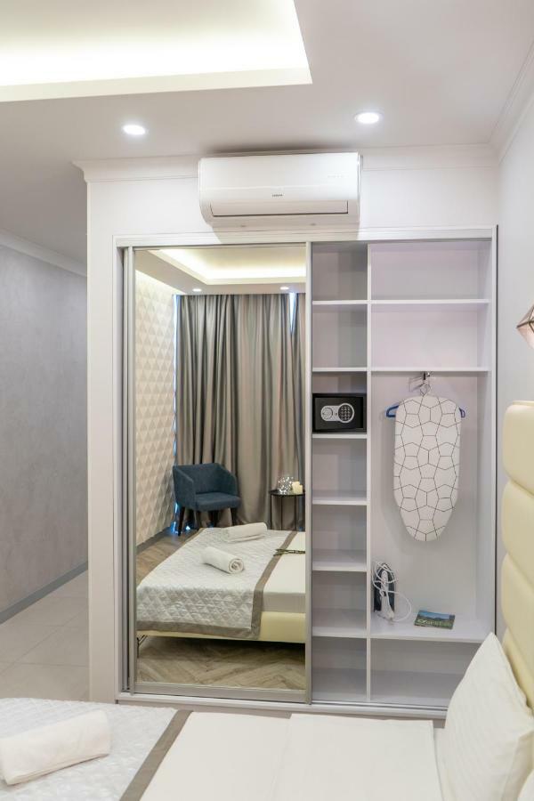 Gagarin Studio Apartment Одеса Екстериор снимка