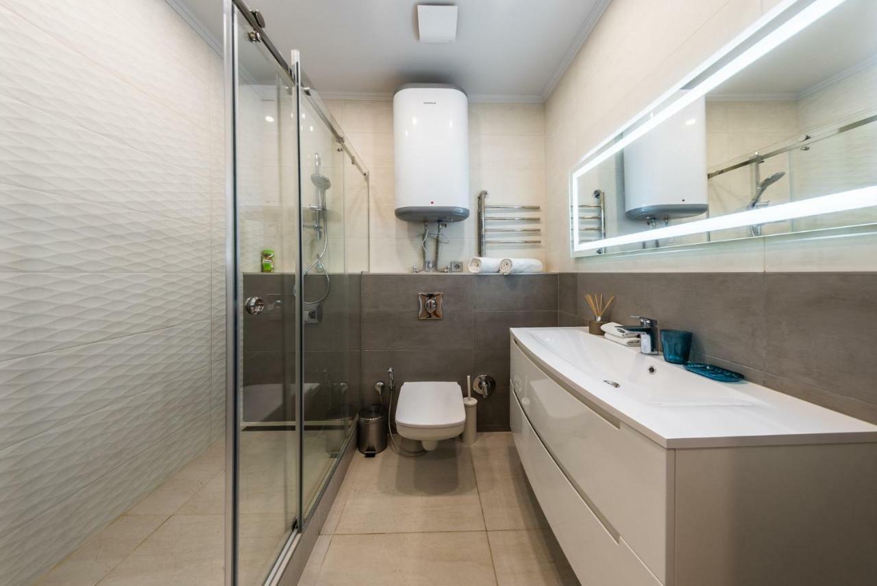 Gagarin Studio Apartment Одеса Екстериор снимка