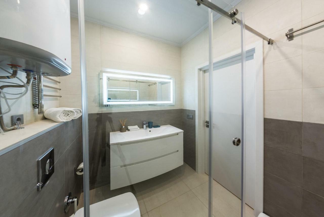 Gagarin Studio Apartment Одеса Екстериор снимка