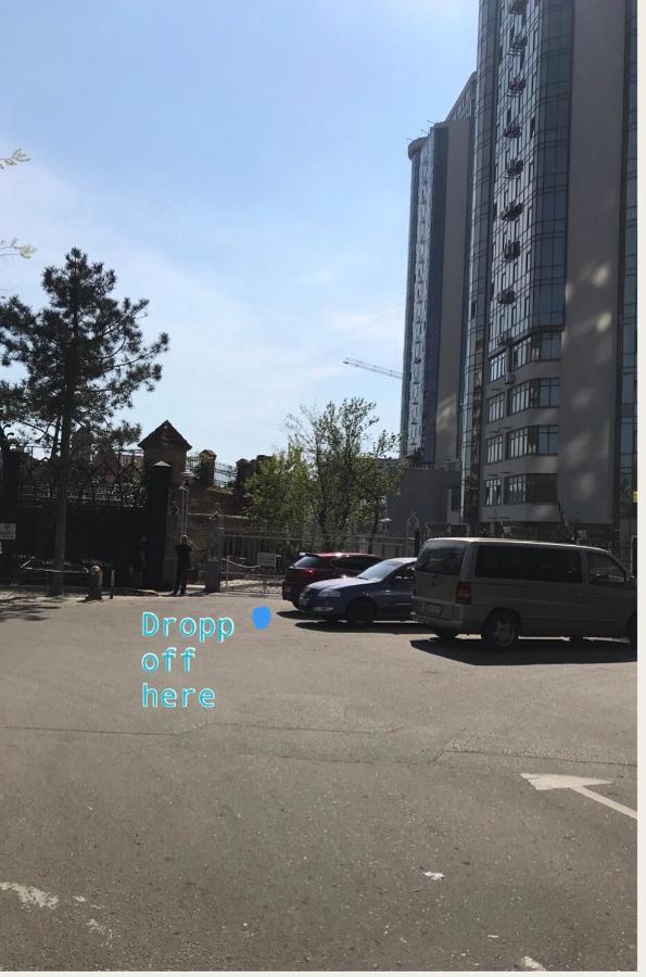 Gagarin Studio Apartment Одеса Екстериор снимка